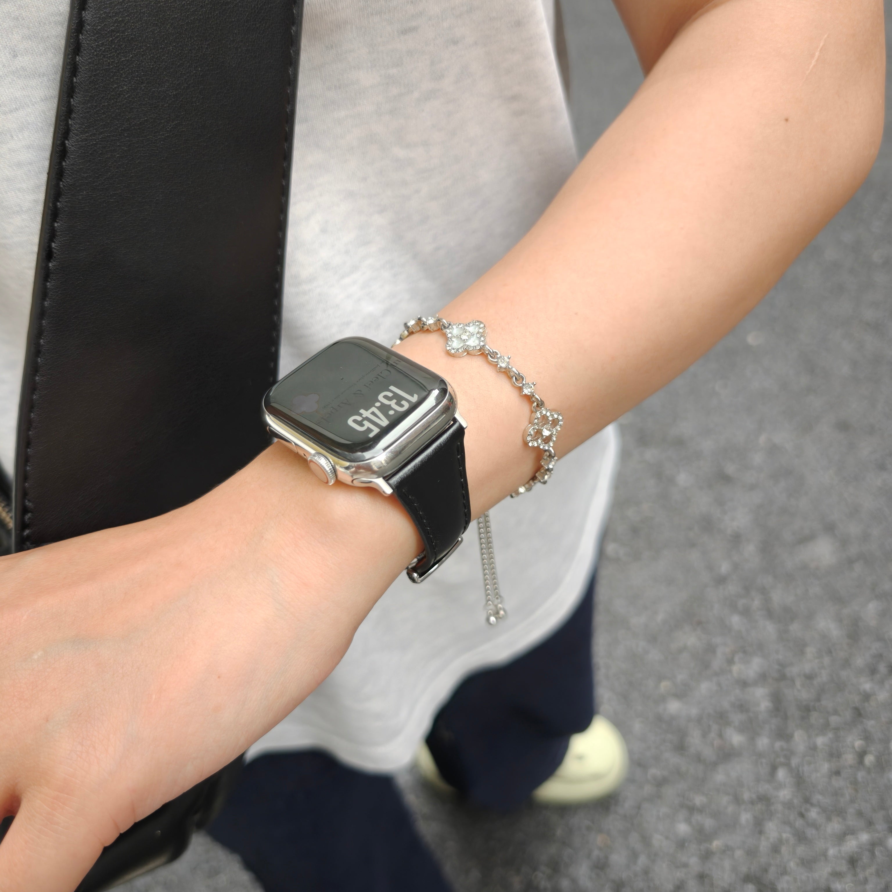 Bracelet Lisse Cuir de Veau avec Trèfle