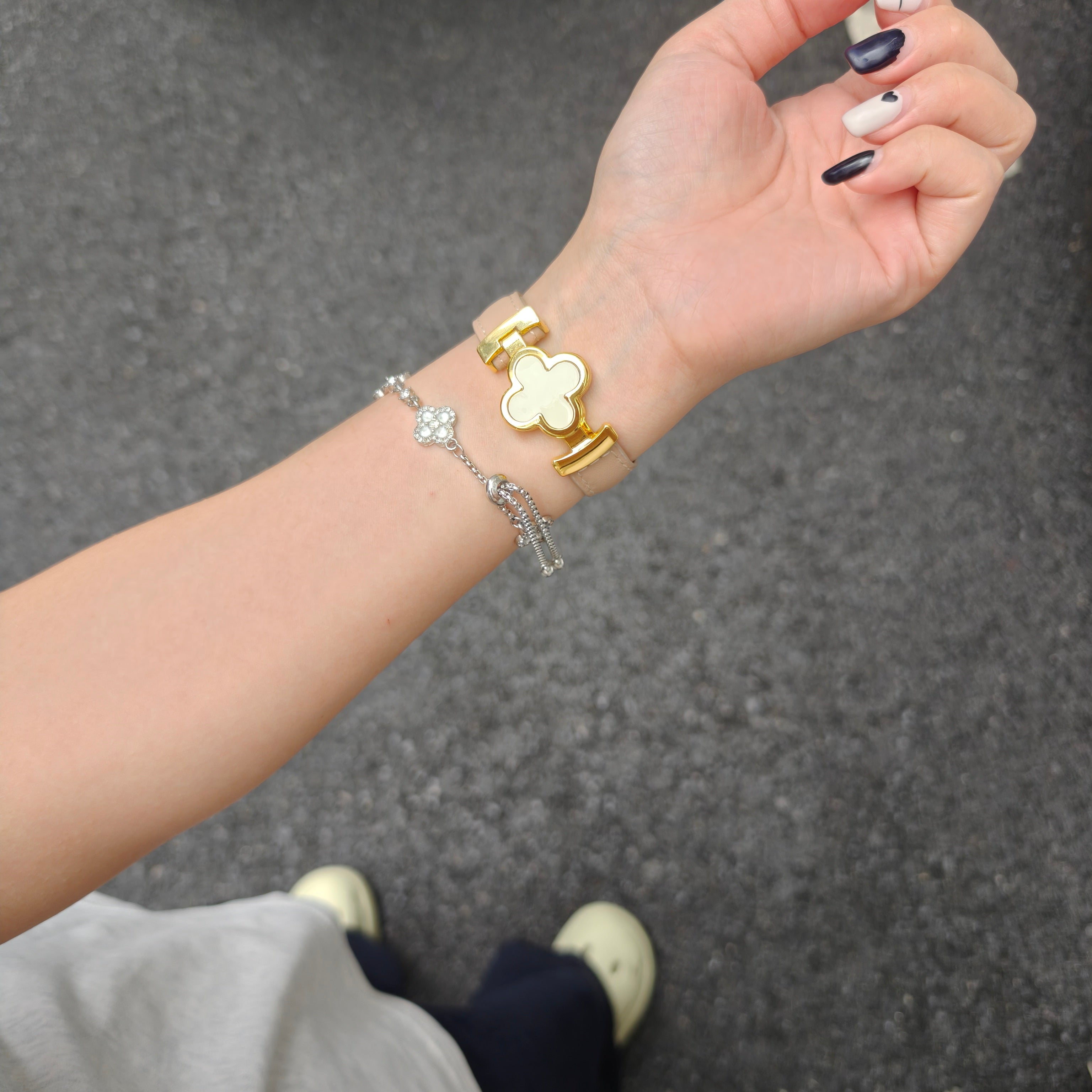 Bracelet Lisse Cuir de Veau avec Trèfle