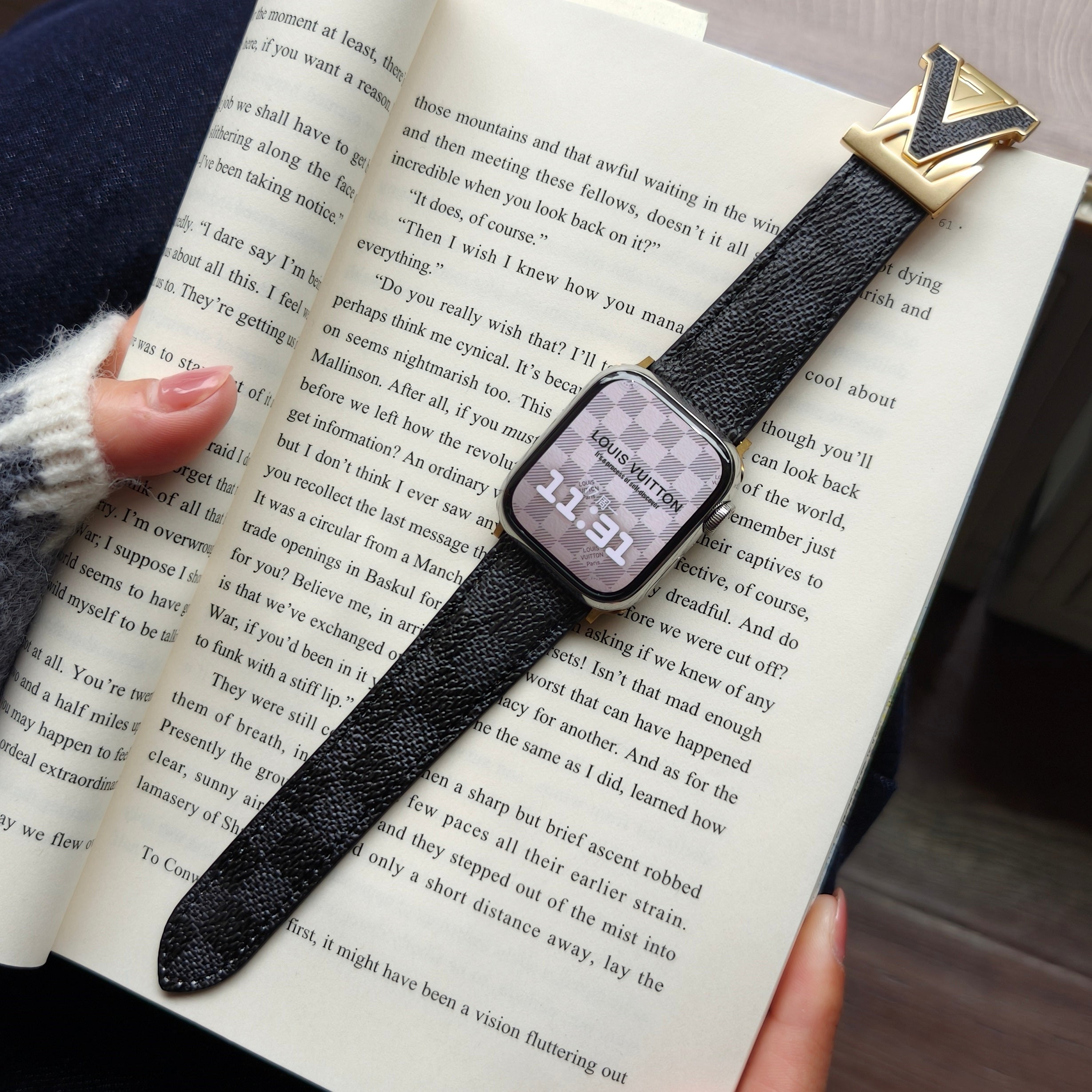 Bracelet en cuir à carreaux